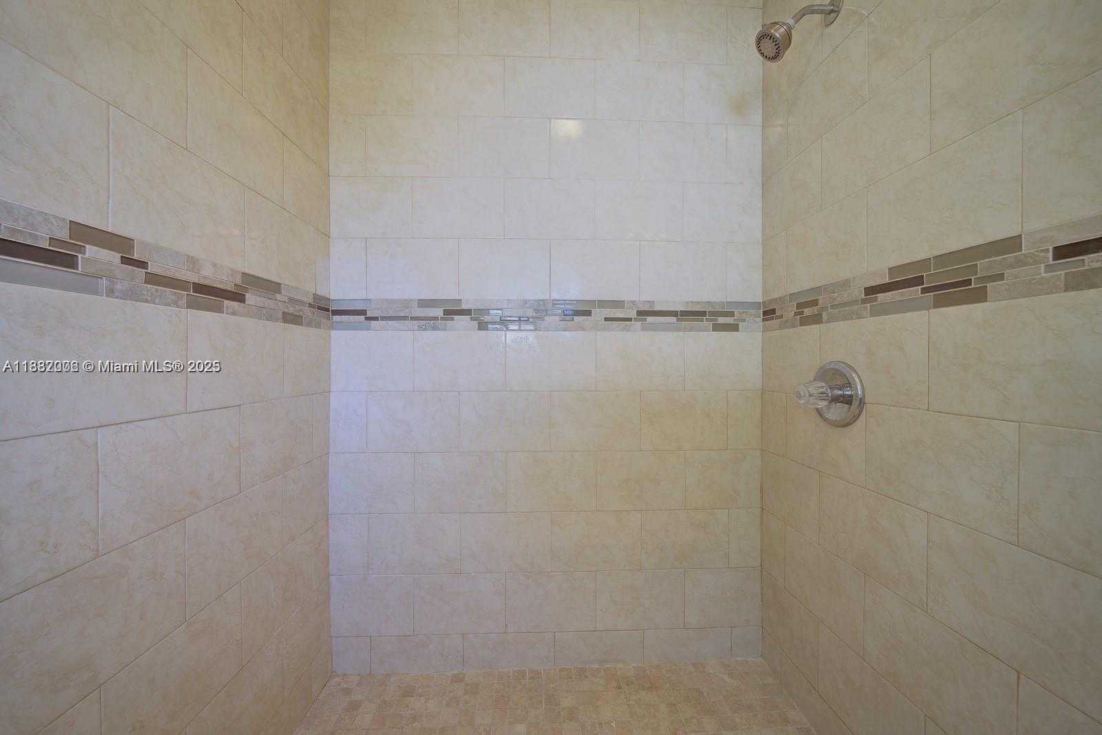 Small Image of 1471 NORTH WEST 93RD ST, Miami Number 26