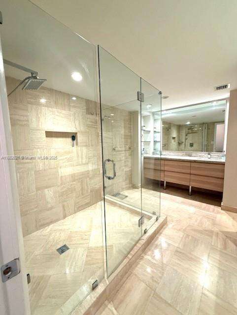 Small Image of 1121 CRANDON BLVD #D702, Key Biscayne Number 17