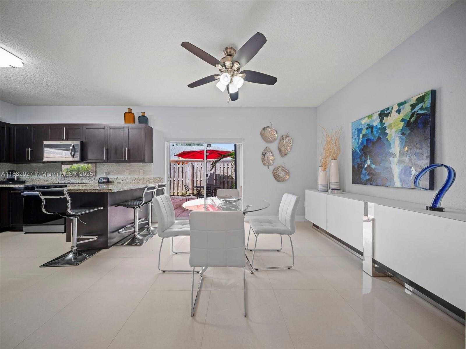 Small Image of 9908 SOUTH WEST 117TH PL, Miami Number 16