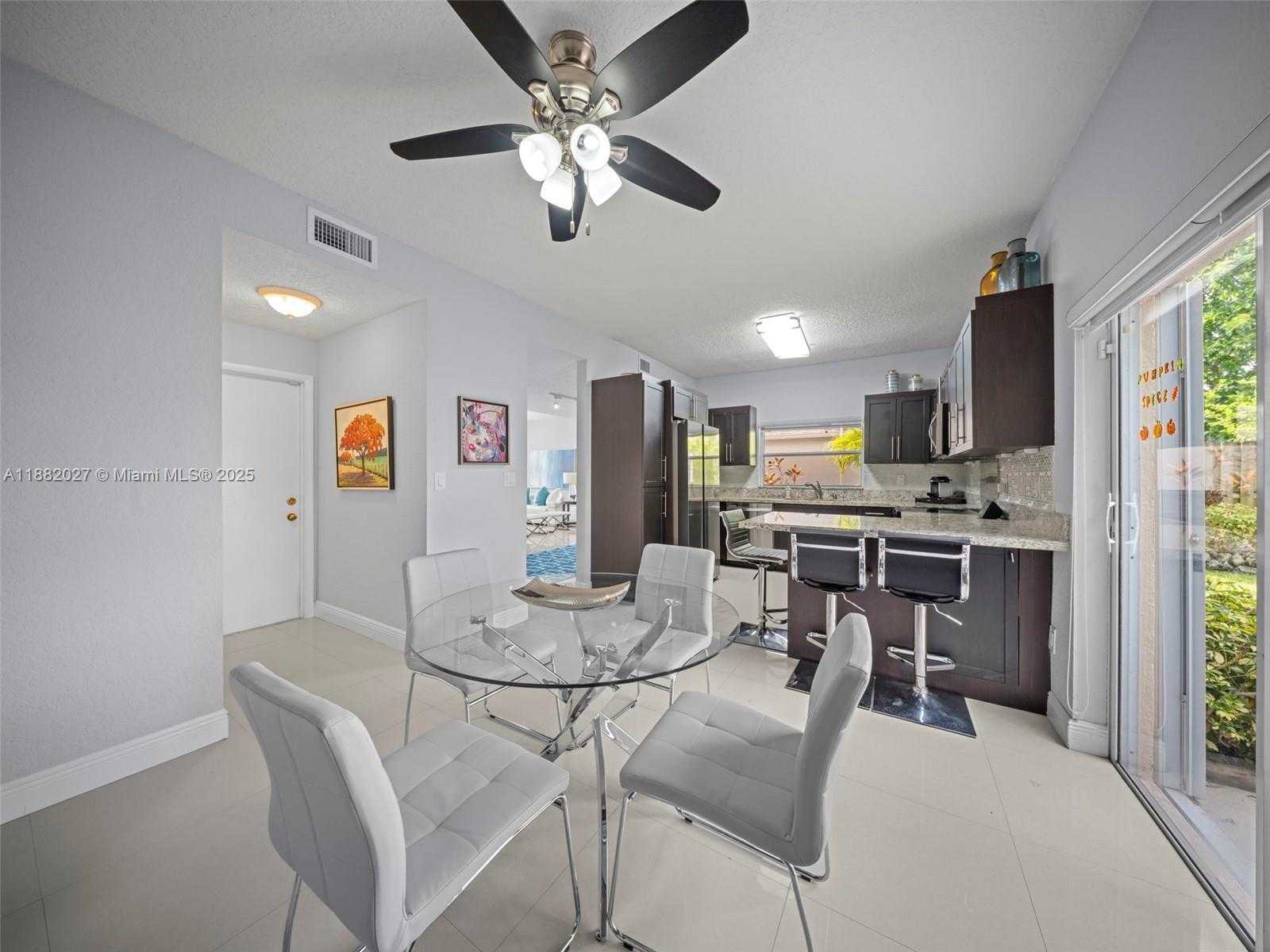 Small Image of 9908 SOUTH WEST 117TH PL, Miami Number 19