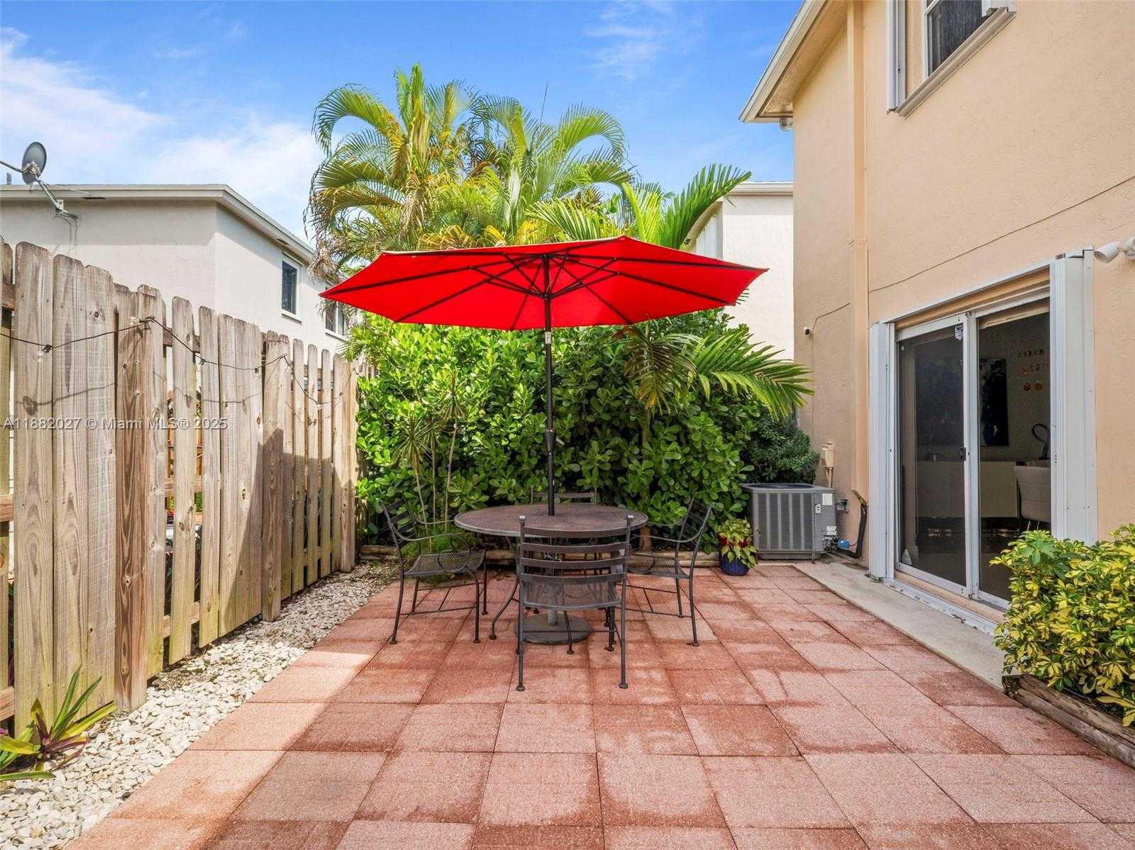 Small Image of 9908 SOUTH WEST 117TH PL, Miami Number 24
