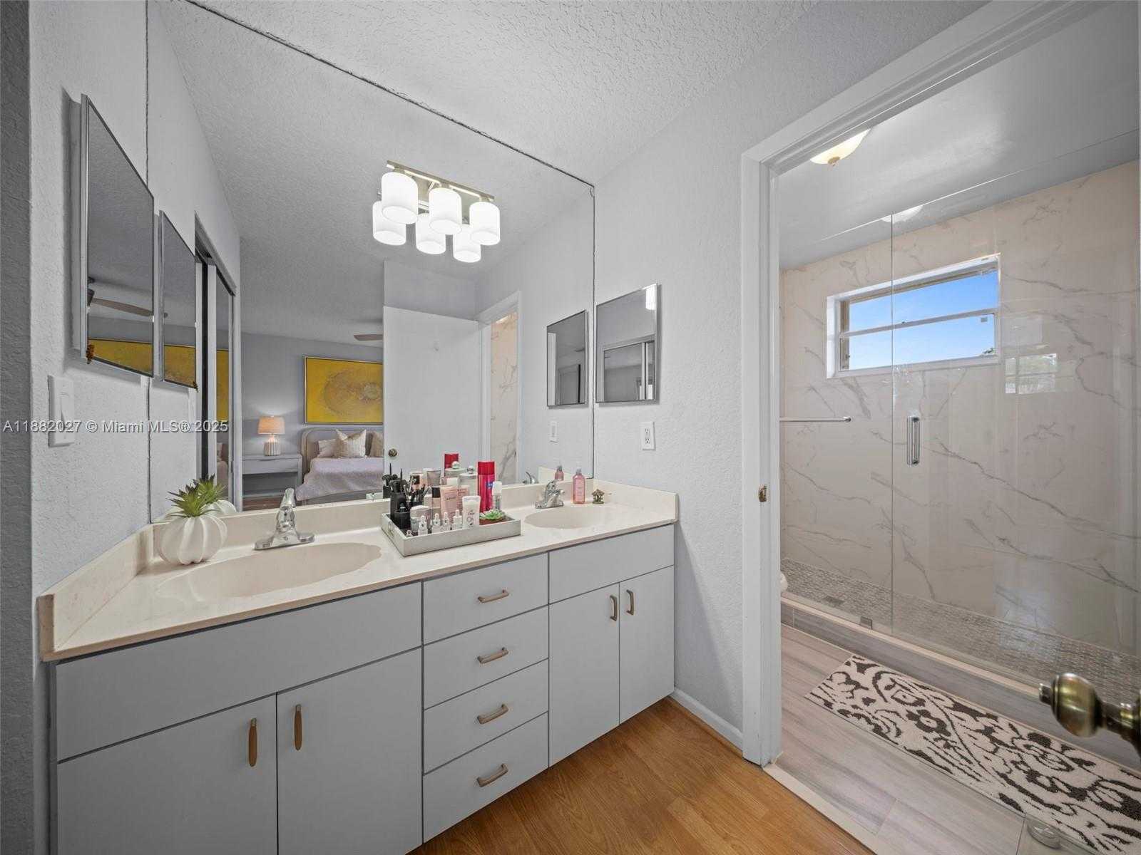 Small Image of 9908 SOUTH WEST 117TH PL, Miami Number 40