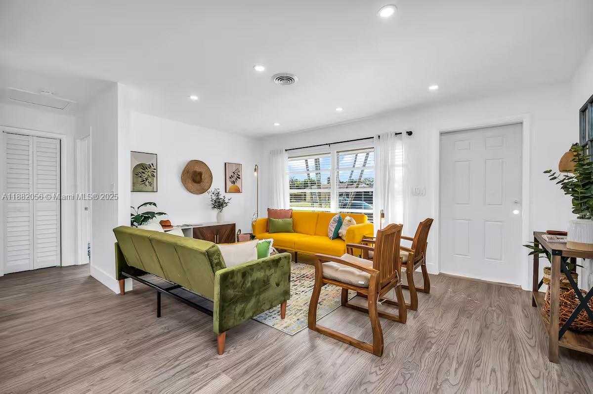 Small Image of 9134 REED DR #9134, Palm Beach Gardens Number 3