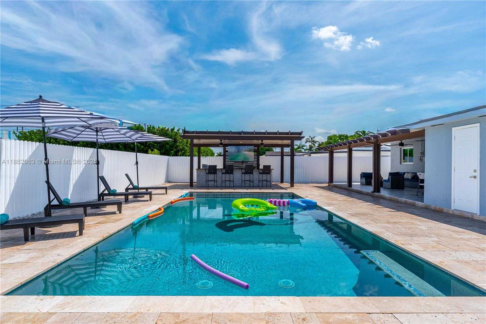 Small Image of 8031 NORTH WEST 175TH ST #3, Hialeah Number 14
