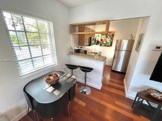 Small Image of 815 EUCLID AVE #11, Miami Beach Number 2