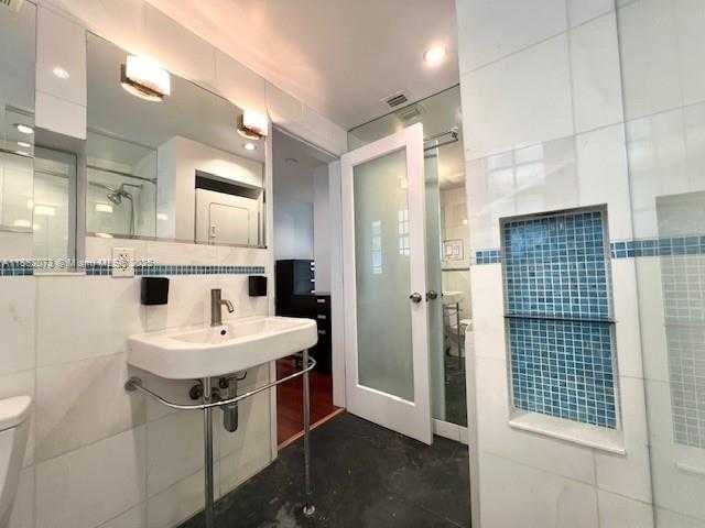 Small Image of 815 EUCLID AVE #11, Miami Beach Number 23