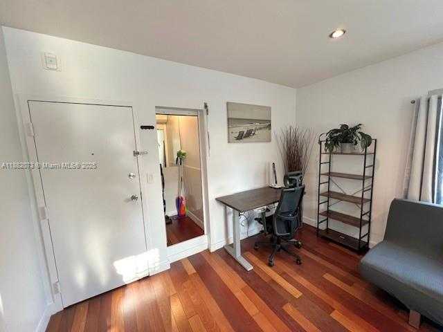 Small Image of 815 EUCLID AVE #11, Miami Beach Number 7