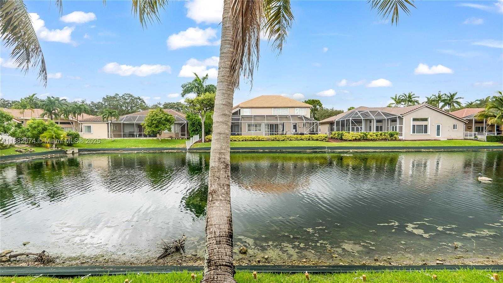Small Image of 10337 NORTH WEST 53RD CT, Coral Springs Number 28