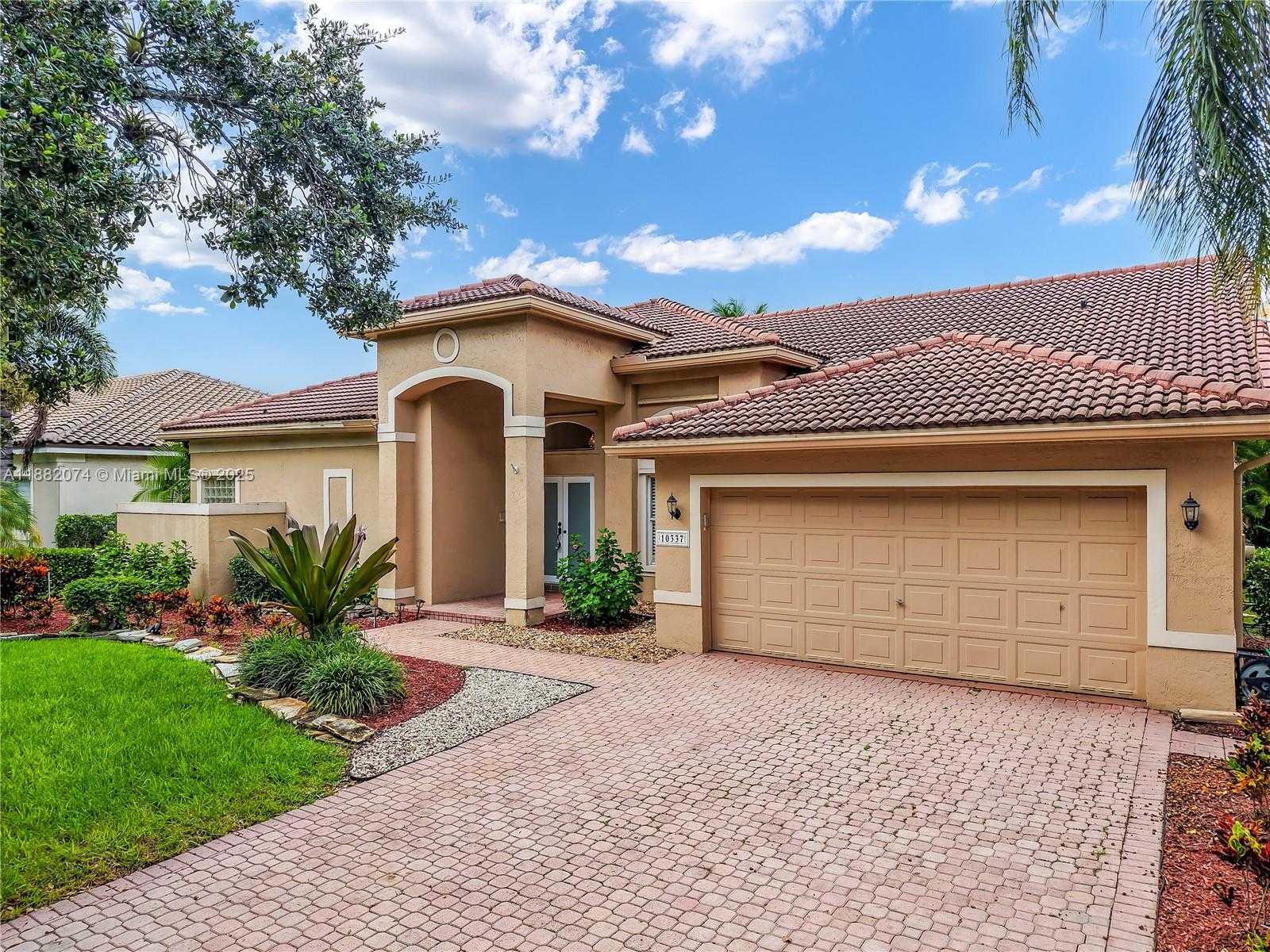 Small Image of 10337 NORTH WEST 53RD CT, Coral Springs Number 3