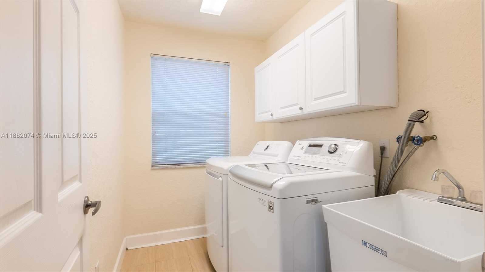 Small Image of 10337 NORTH WEST 53RD CT, Coral Springs Number 37