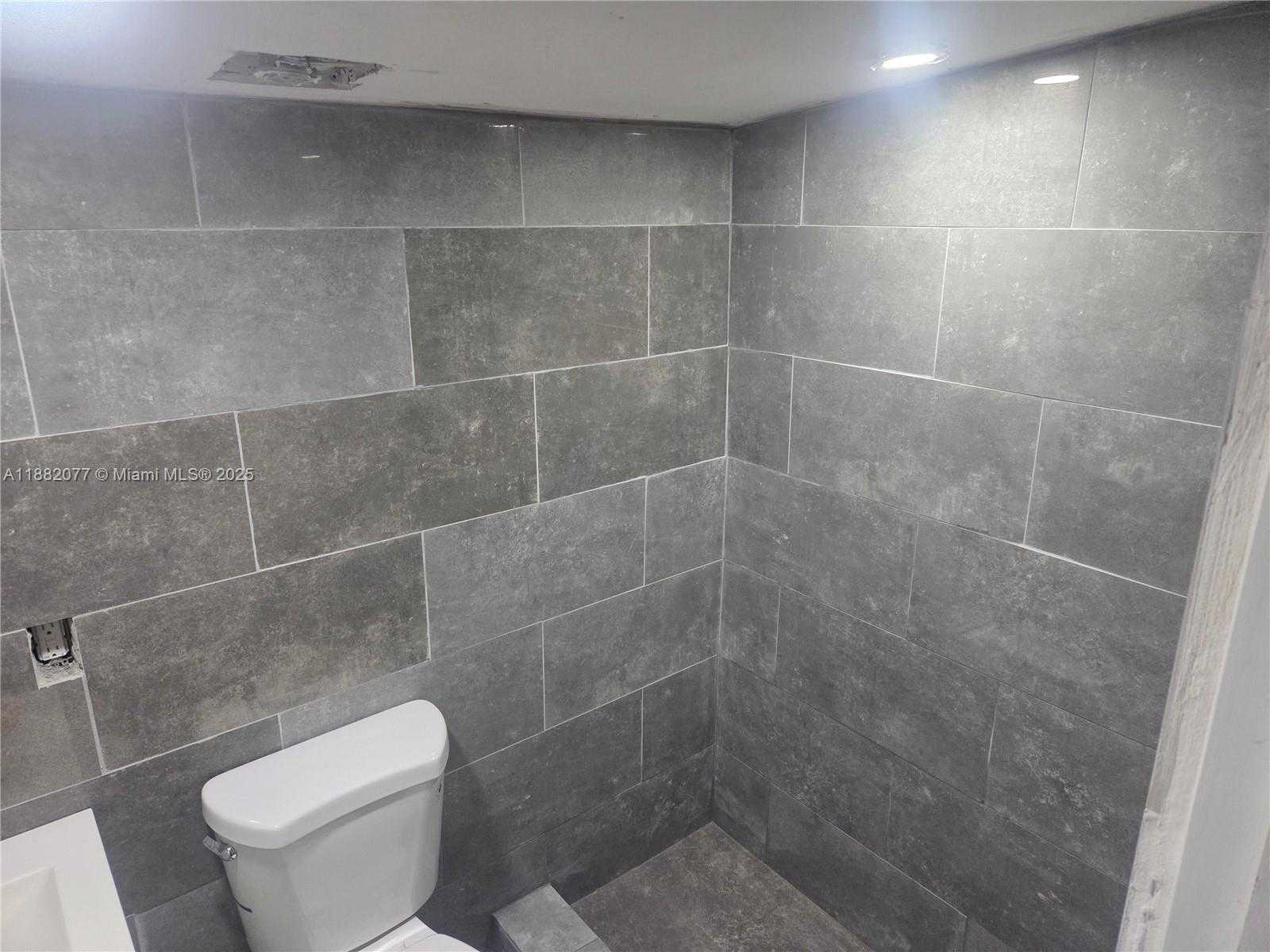 Small Image of 1787 NORTH EAST 173RD ST, North Miami Beach Number 12