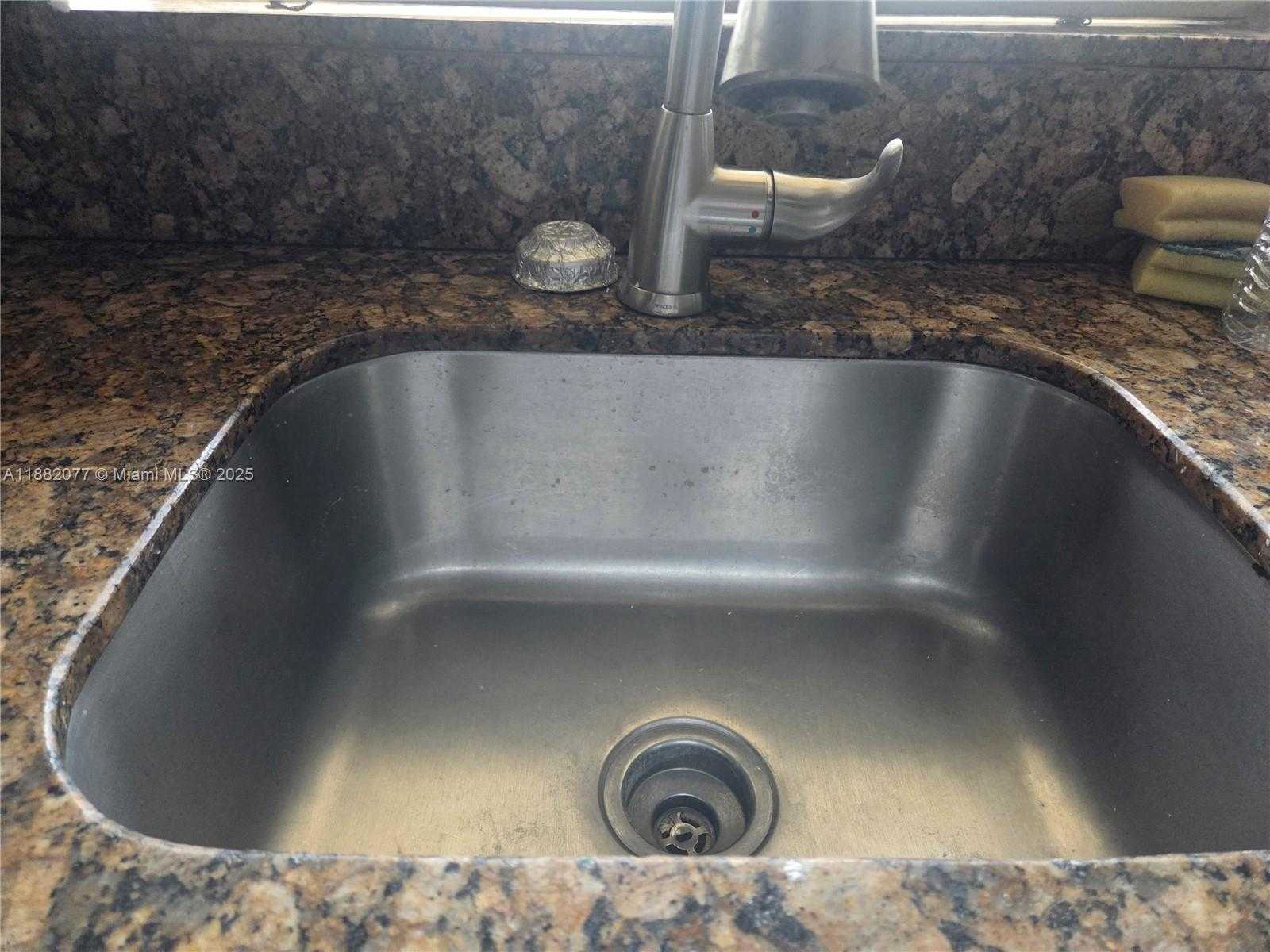 Small Image of 1787 NORTH EAST 173RD ST, North Miami Beach Number 7