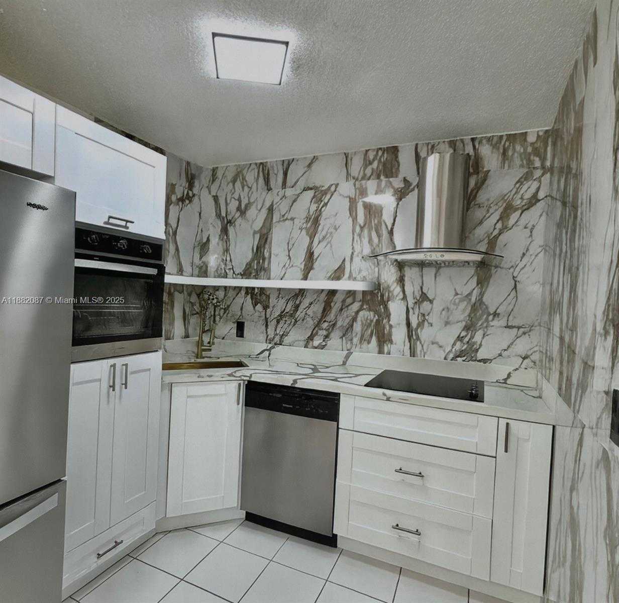 Small Image of 8120 SOUTH WEST 4TH PL, North Lauderdale Number 3