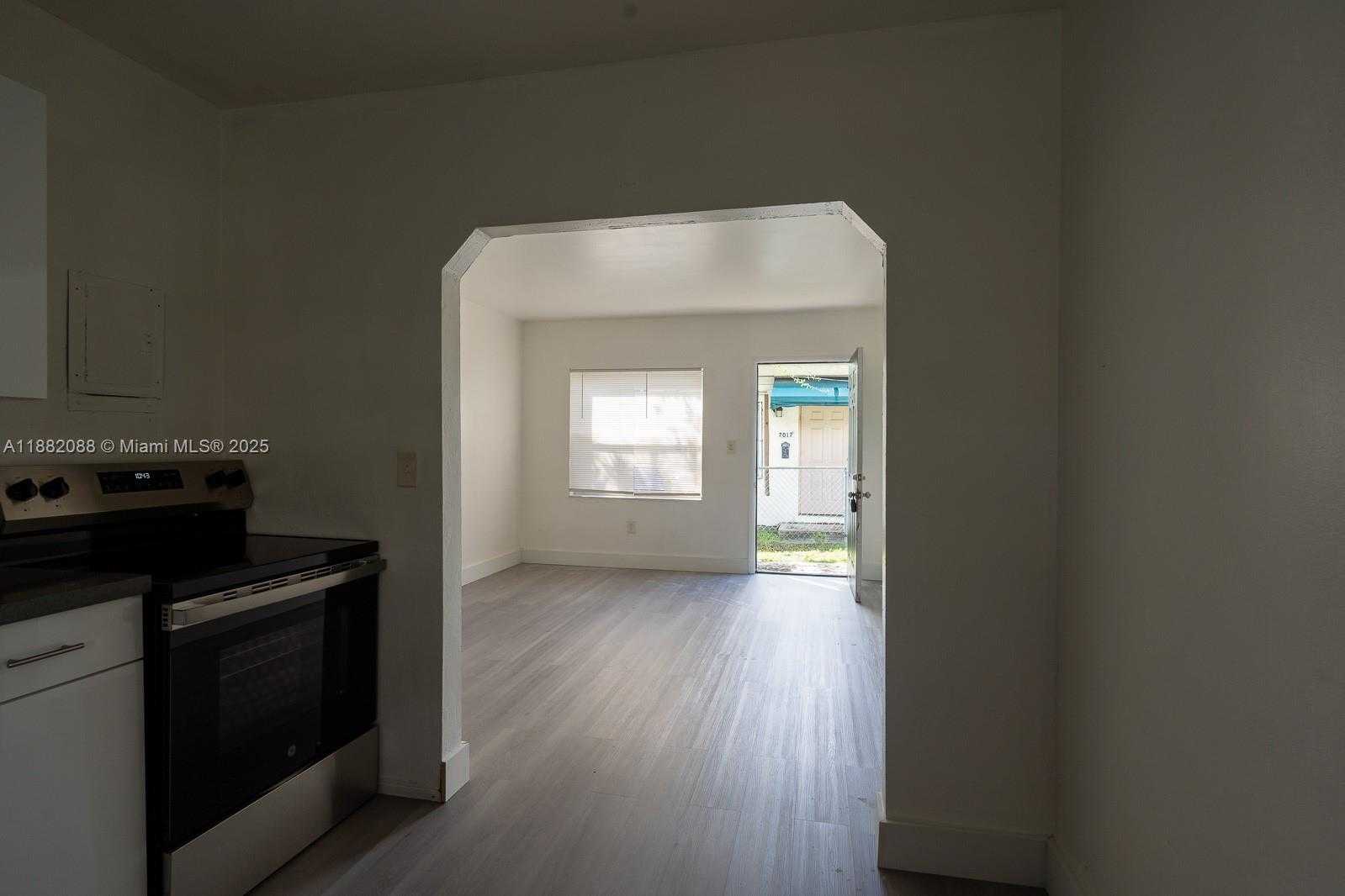Small Image of 7021 NORTH WEST 4TH CT #1, Miami Number 14