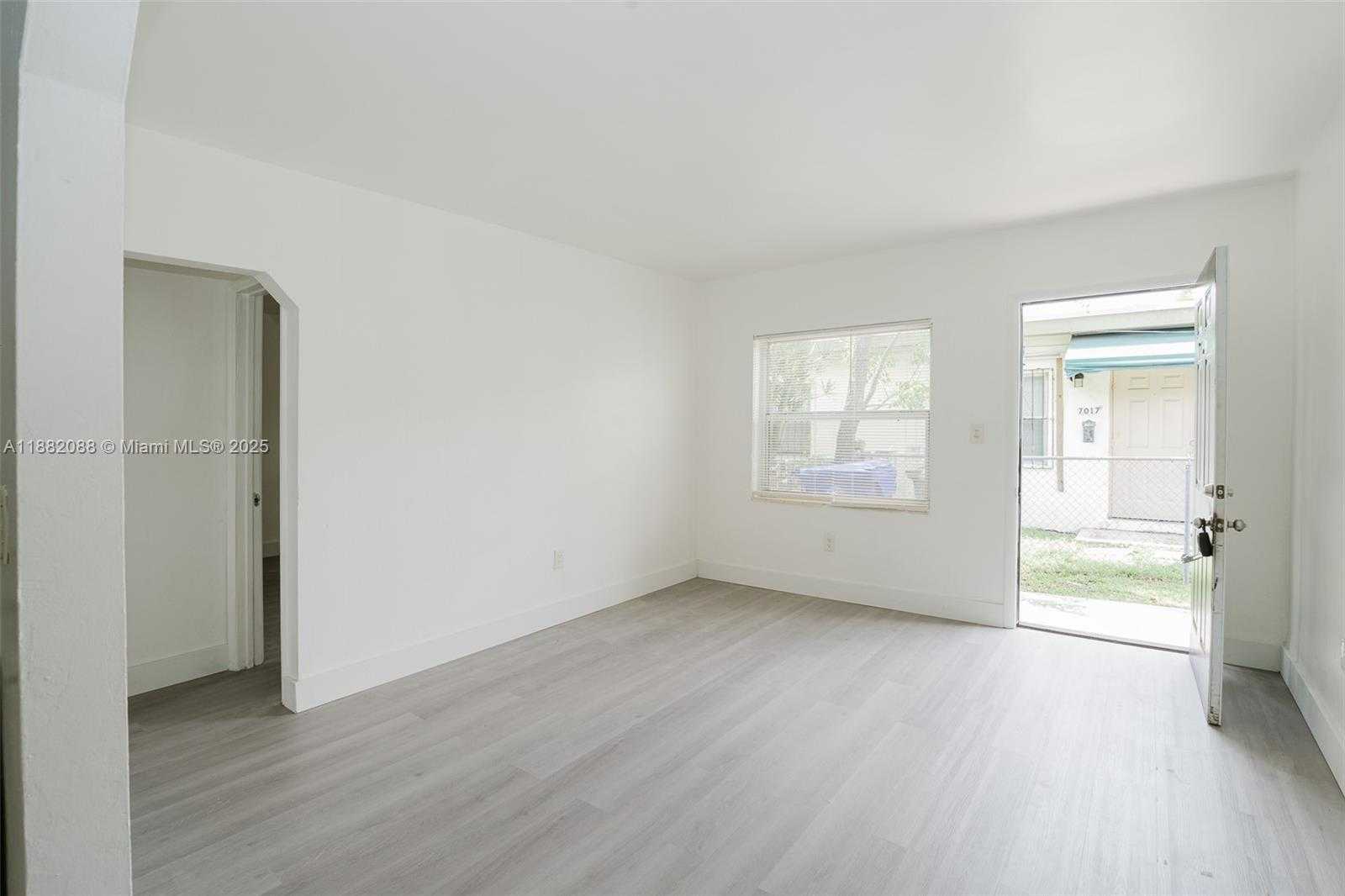 Small Image of 7021 NORTH WEST 4TH CT #1, Miami Number 4