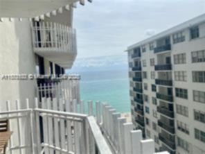 Small Image of 6061 COLLINS AVE #17B, Miami Beach Number 24