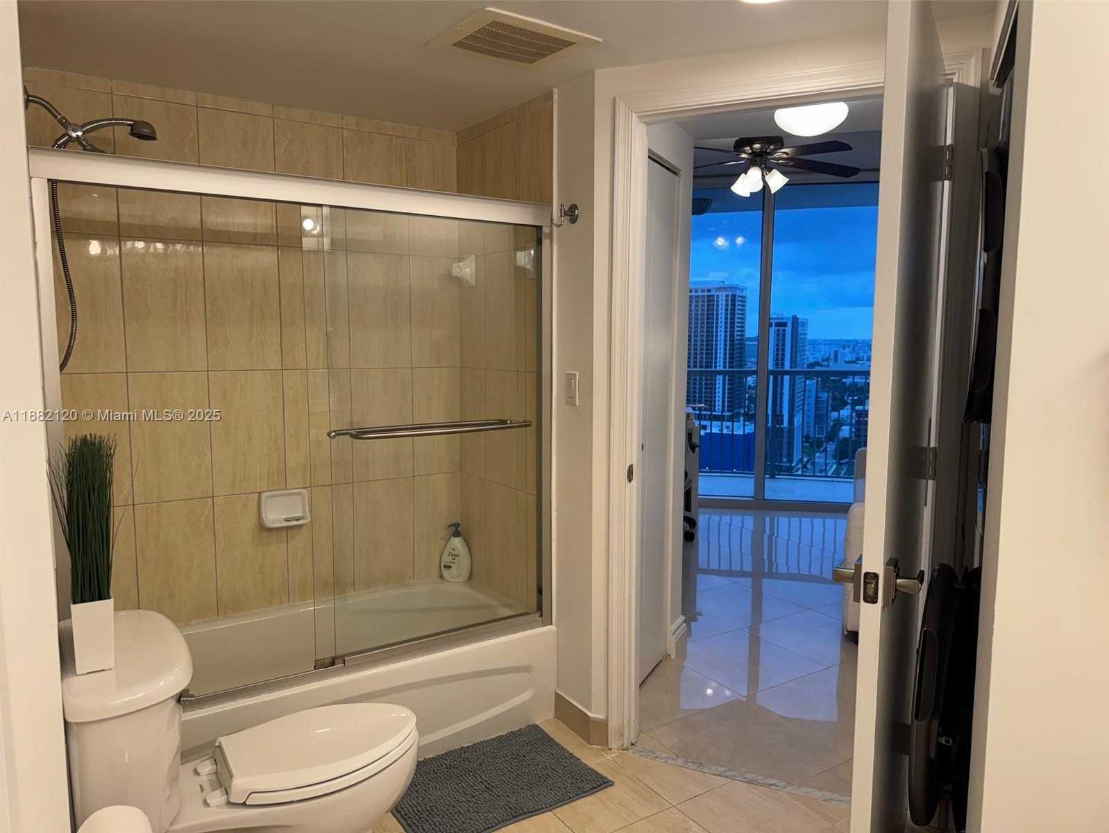 Small Image of 1750 NORTH BAYSHORE DR #3314, Miami Number 11