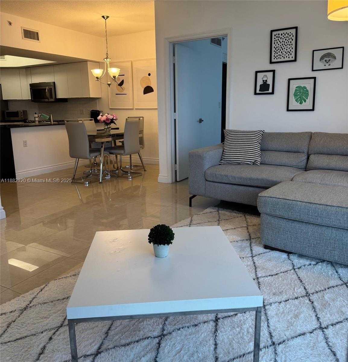 Small Image of 1750 NORTH BAYSHORE DR #3314, Miami Number 4