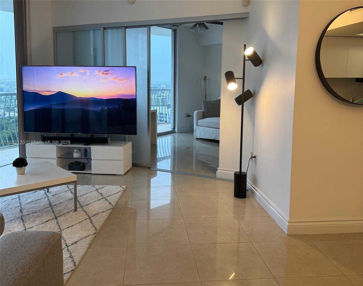 Small Image of 1750 NORTH BAYSHORE DR #3314, Miami Number 7