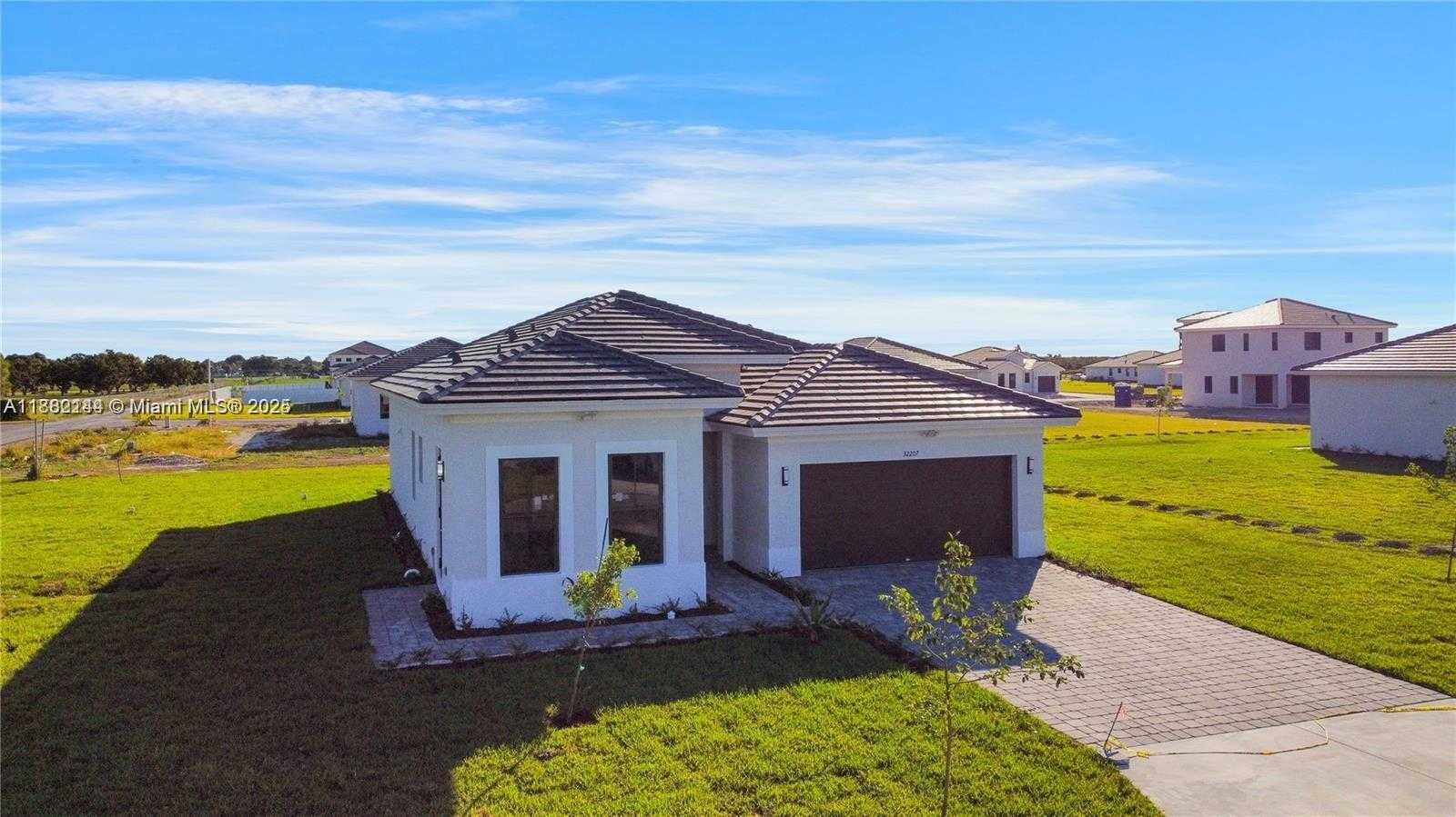 Small Image of 32207 SOUTH WEST 196TH AVE #32207, Homestead Number 19
