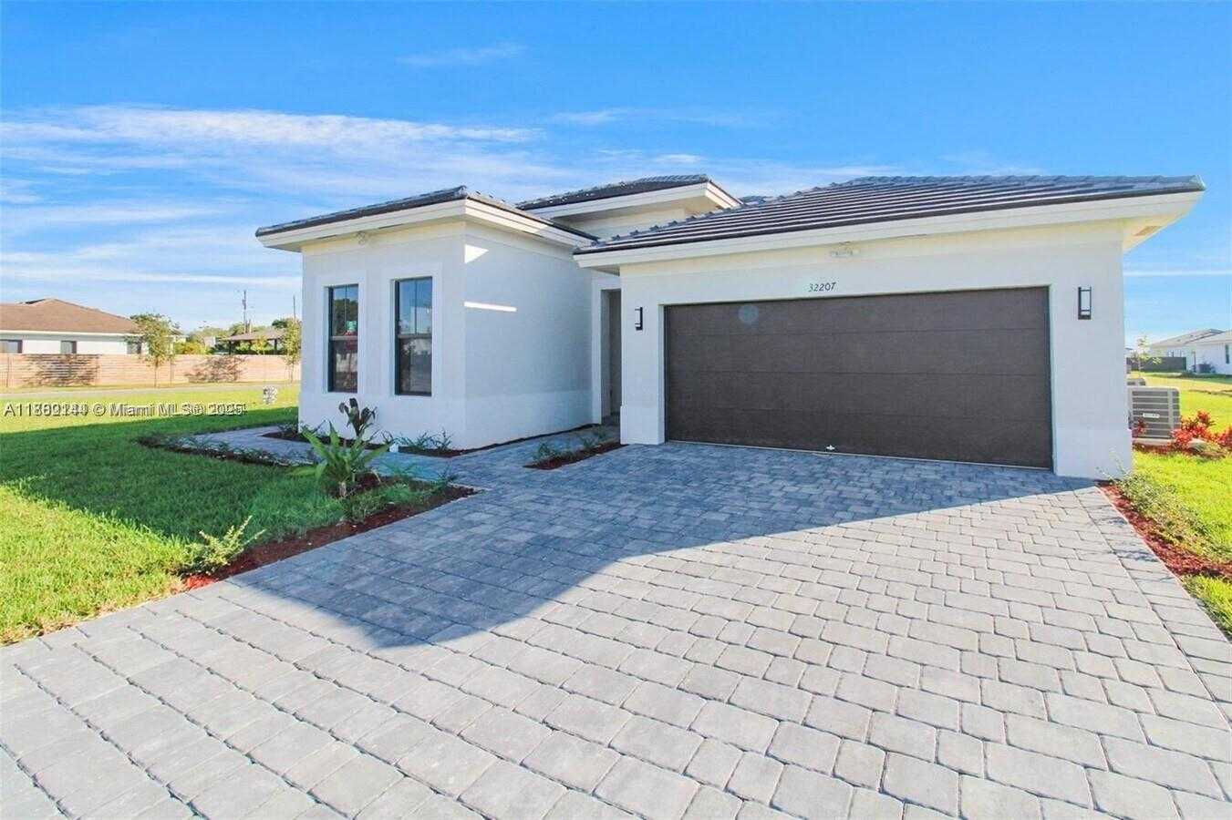 Small Image of 32207 SOUTH WEST 196TH AVE #32207, Homestead Number 21