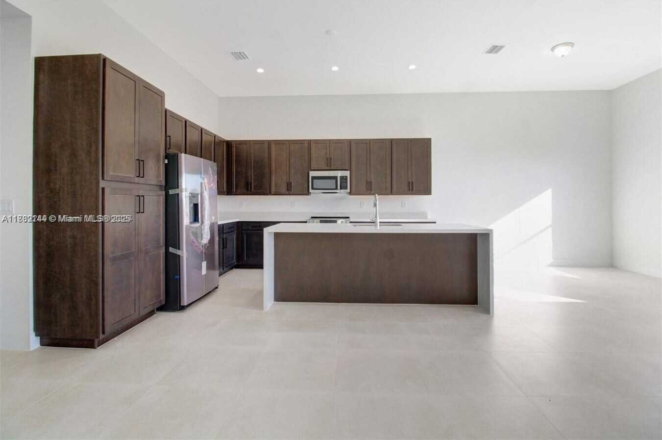 Small Image of 32207 SOUTH WEST 196TH AVE #32207, Homestead Number 4