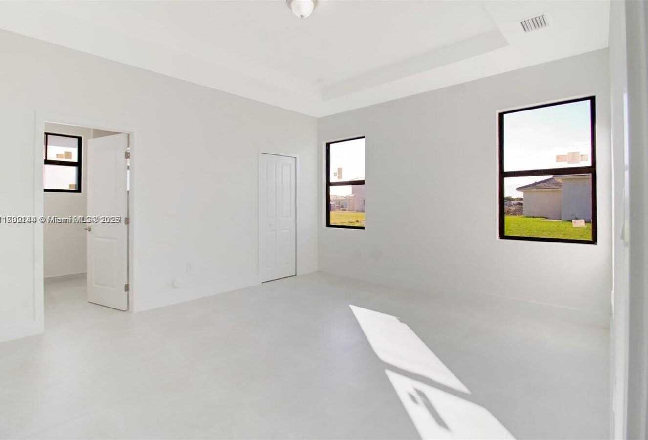 Small Image of 32207 SOUTH WEST 196TH AVE #32207, Homestead Number 8
