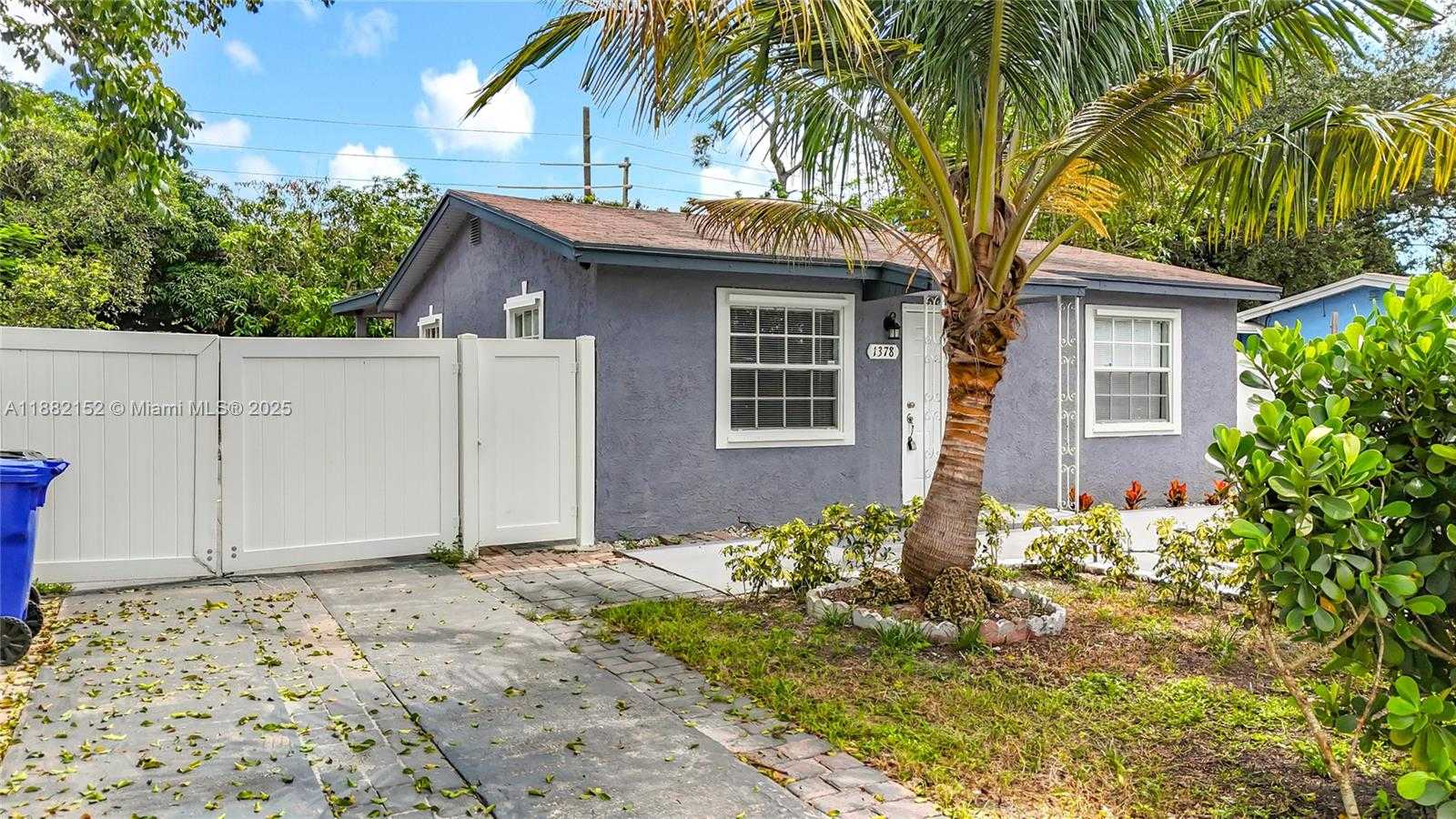 Small Image of 1378 SOUTH WEST 26TH AVE, Fort Lauderdale Number 11
