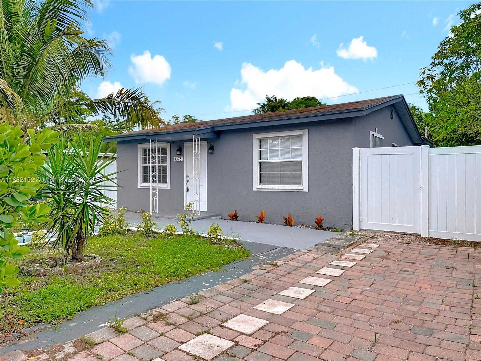 Small Image of 1378 SOUTH WEST 26TH AVE, Fort Lauderdale Number 15