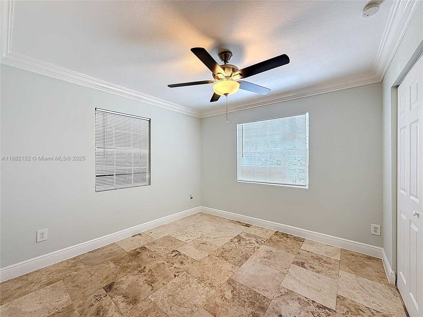 Small Image of 1378 SOUTH WEST 26TH AVE, Fort Lauderdale Number 35