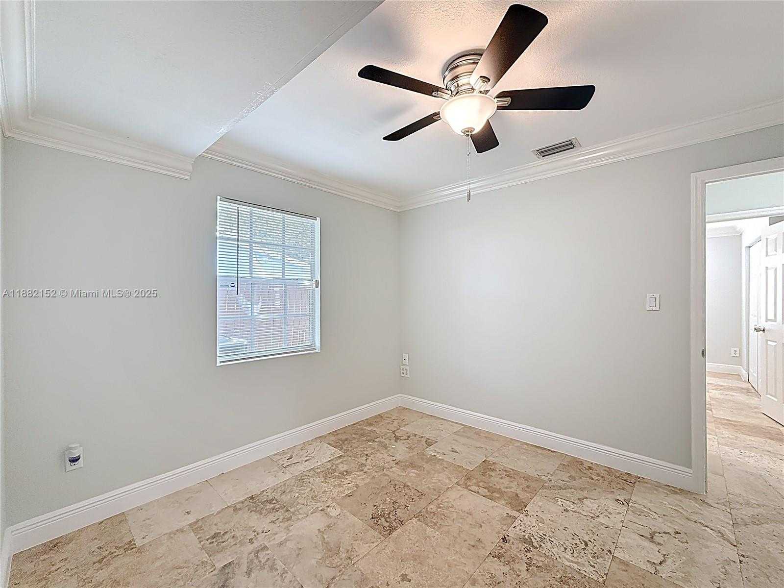Small Image of 1378 SOUTH WEST 26TH AVE, Fort Lauderdale Number 40