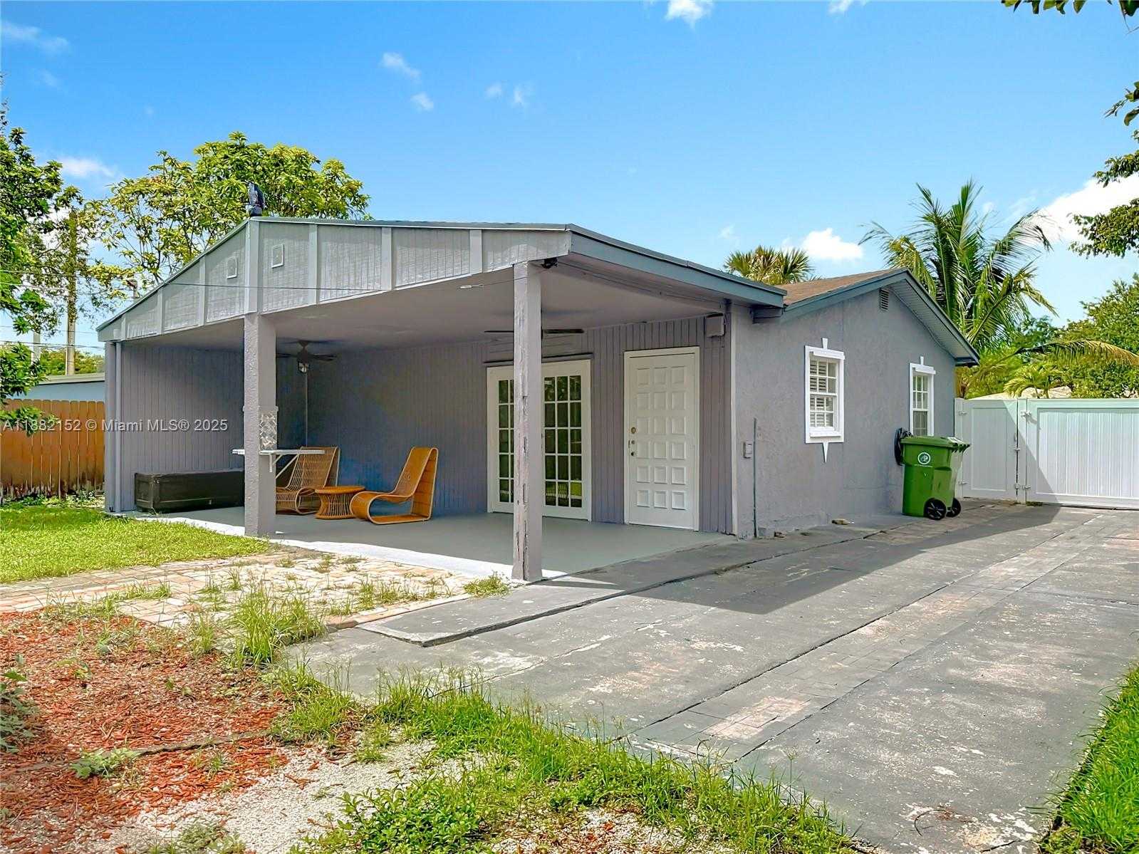 Small Image of 1378 SOUTH WEST 26TH AVE, Fort Lauderdale Number 51
