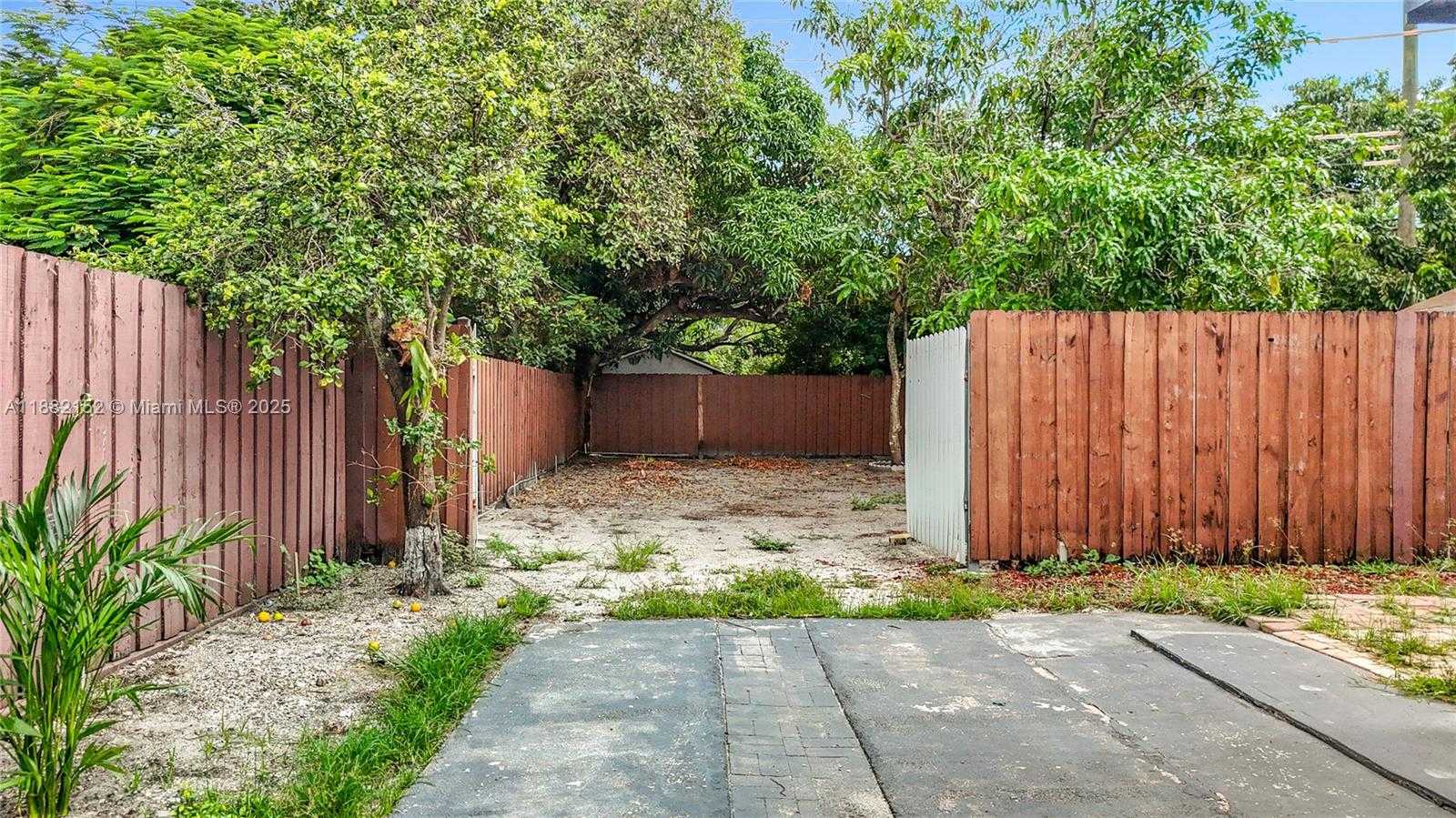 Small Image of 1378 SOUTH WEST 26TH AVE, Fort Lauderdale Number 62