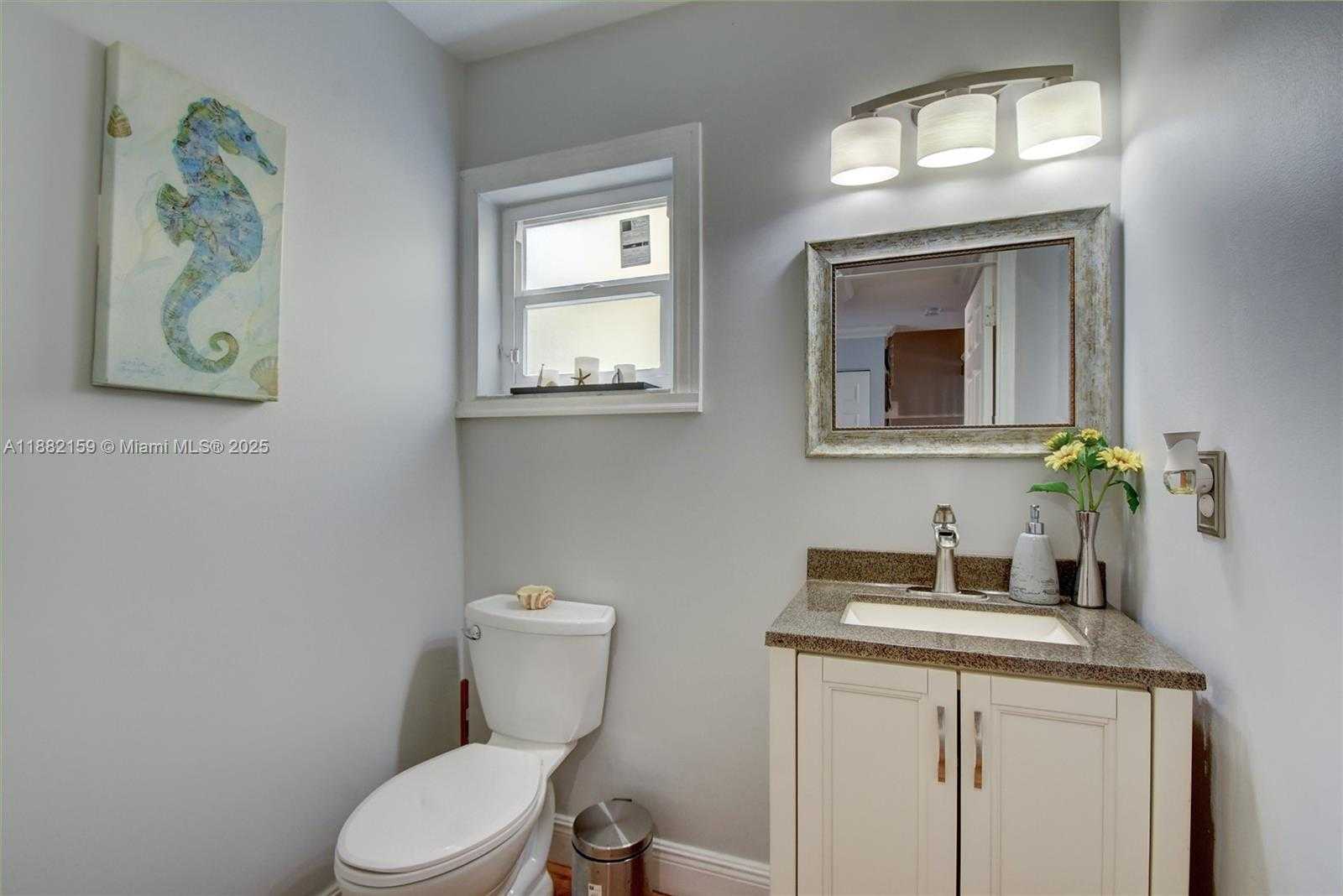 Small Image of 6194 BUENA VISTA DR #6194, Margate Number 8