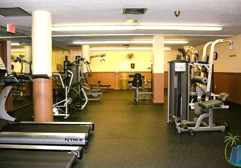 Small Image of 1985 SOUTH OCEAN DR #2N, Hallandale Beach Number 54
