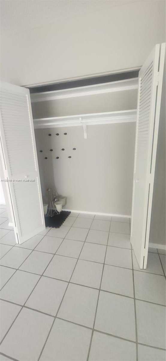 Small Image of 1985 SOUTH OCEAN DR #2N, Hallandale Beach Number 77