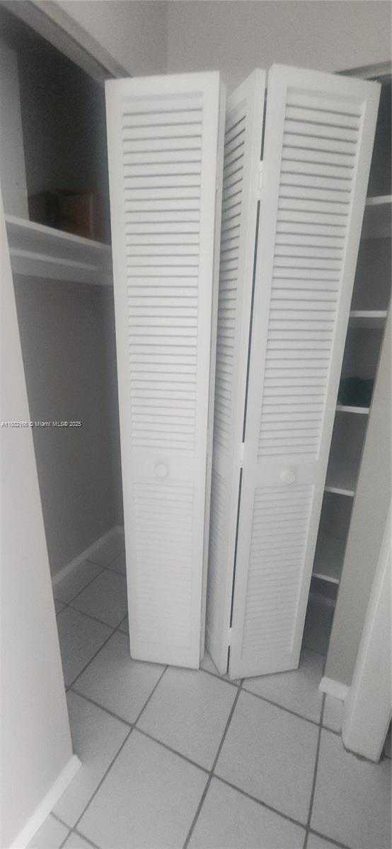 Small Image of 1985 SOUTH OCEAN DR #2N, Hallandale Beach Number 78