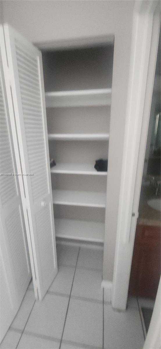 Small Image of 1985 SOUTH OCEAN DR #2N, Hallandale Beach Number 79