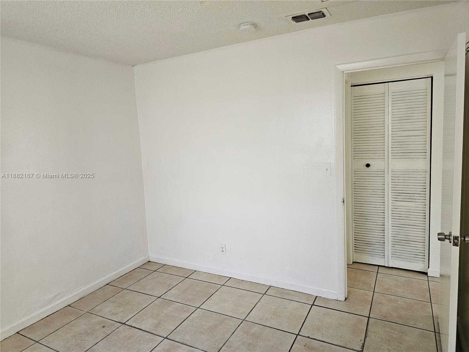 Small Image of Fort Lauderdale Number 6