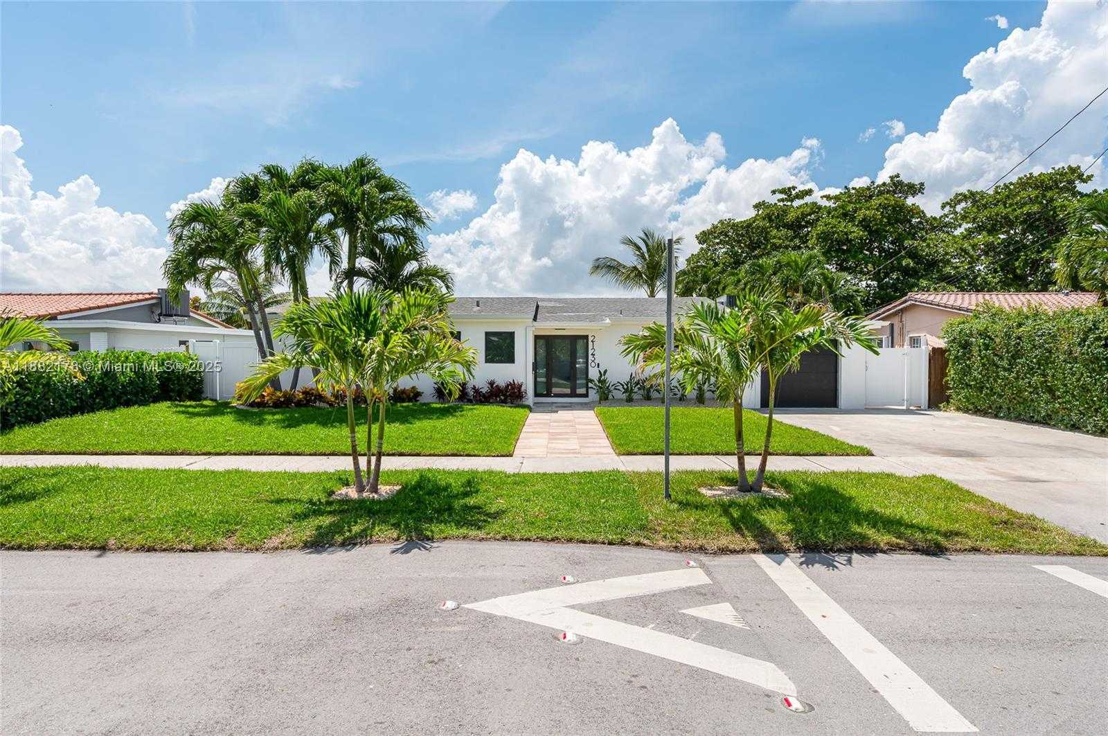 Small Image of 21230 NORTH EAST 25TH CT, Miami Number 50