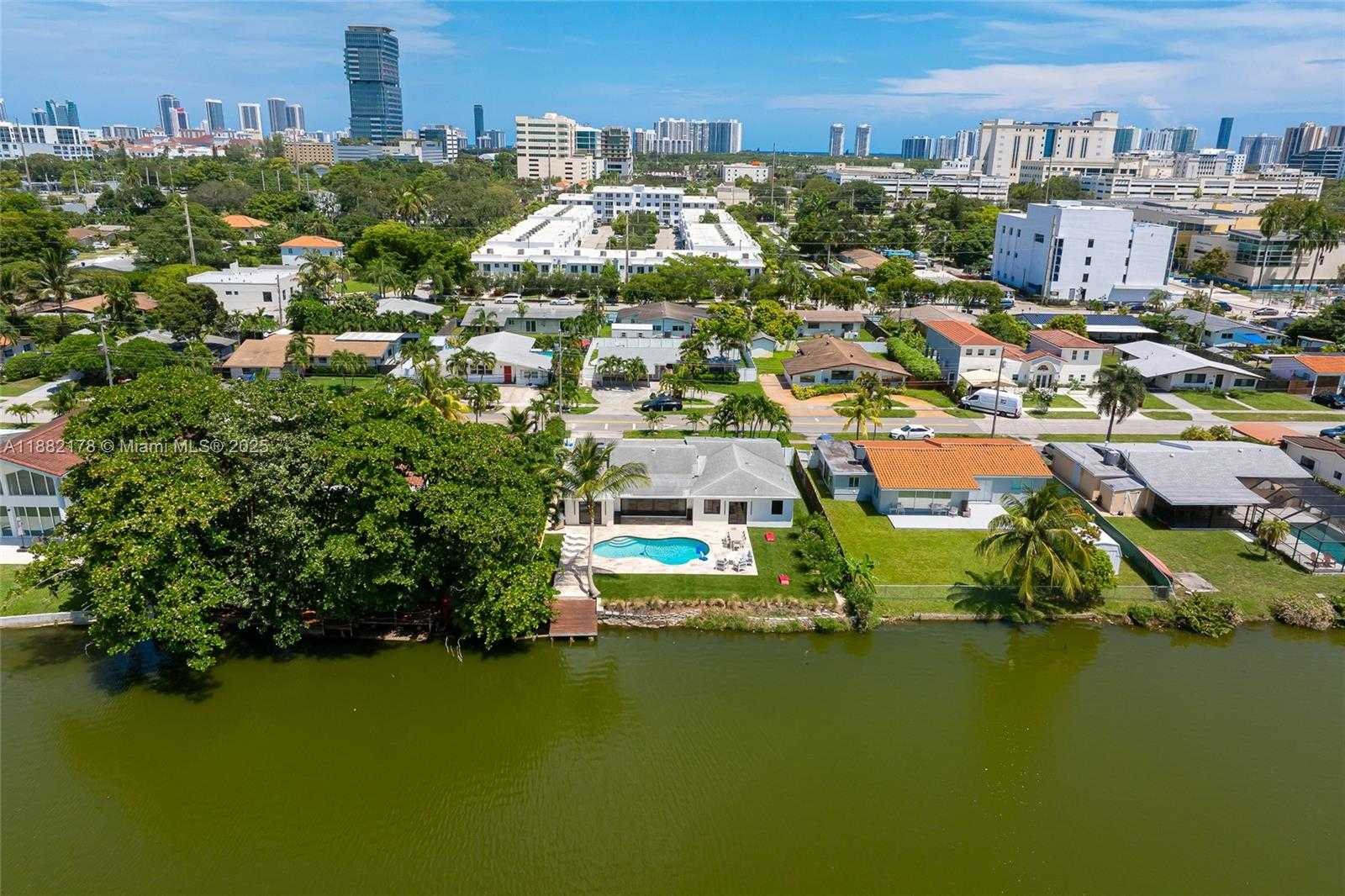 Small Image of 21230 NORTH EAST 25TH CT, Miami Number 54