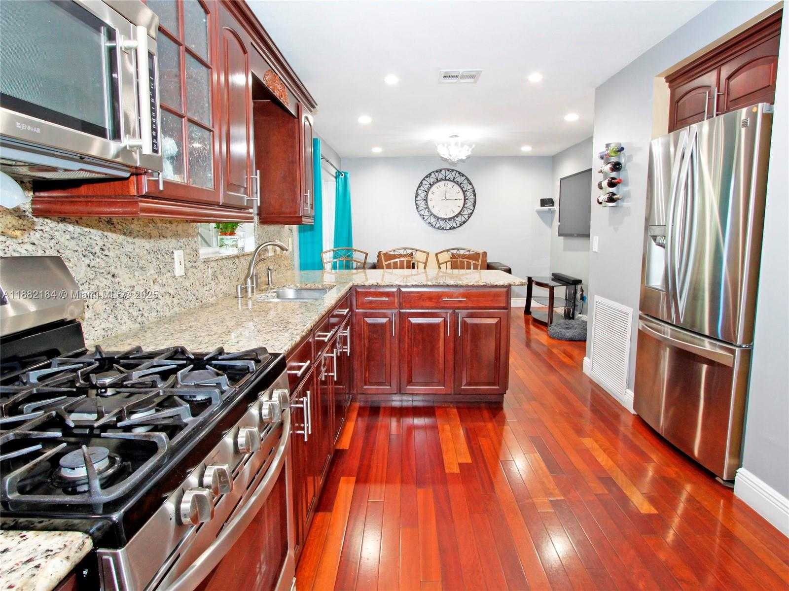 Small Image of 21453 SOUTH WEST 91ST AVE, Cutler Bay Number 10