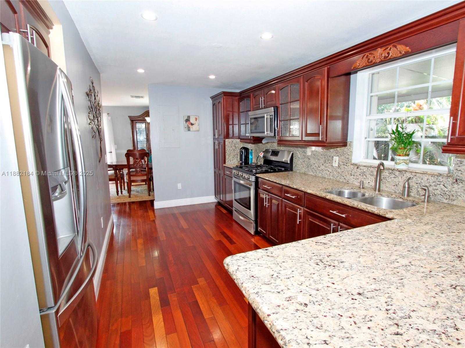 Small Image of 21453 SOUTH WEST 91ST AVE, Cutler Bay Number 11