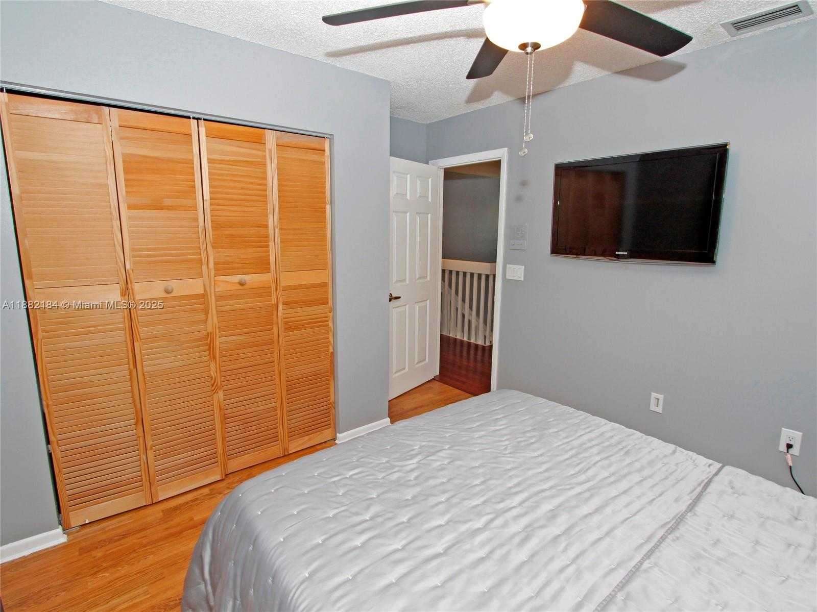 Small Image of 21453 SOUTH WEST 91ST AVE, Cutler Bay Number 24