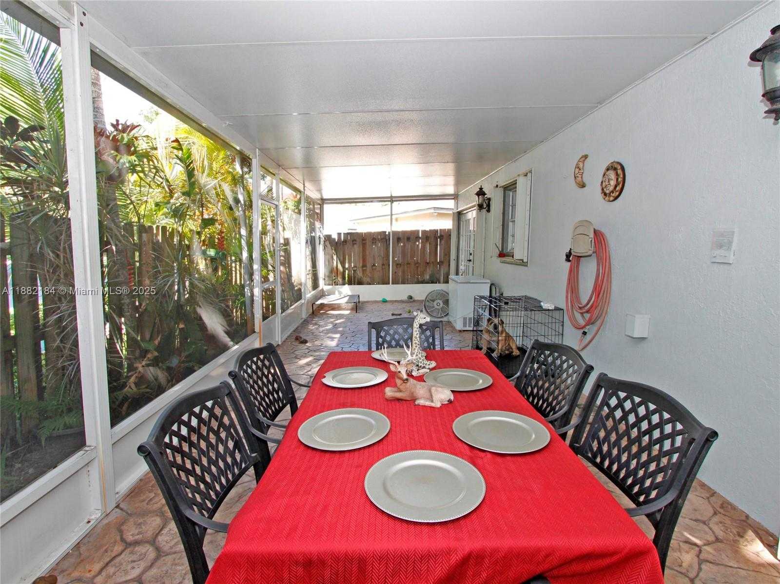Small Image of 21453 SOUTH WEST 91ST AVE, Cutler Bay Number 29