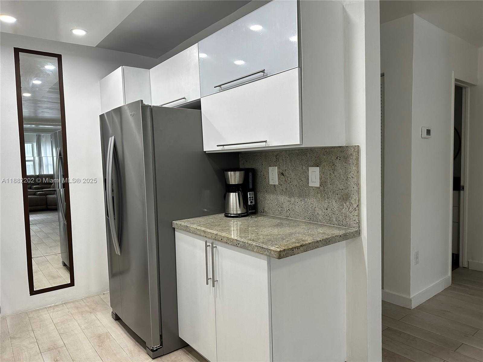 Small Image of 1130 11TH ST #4D, Miami Beach Number 12