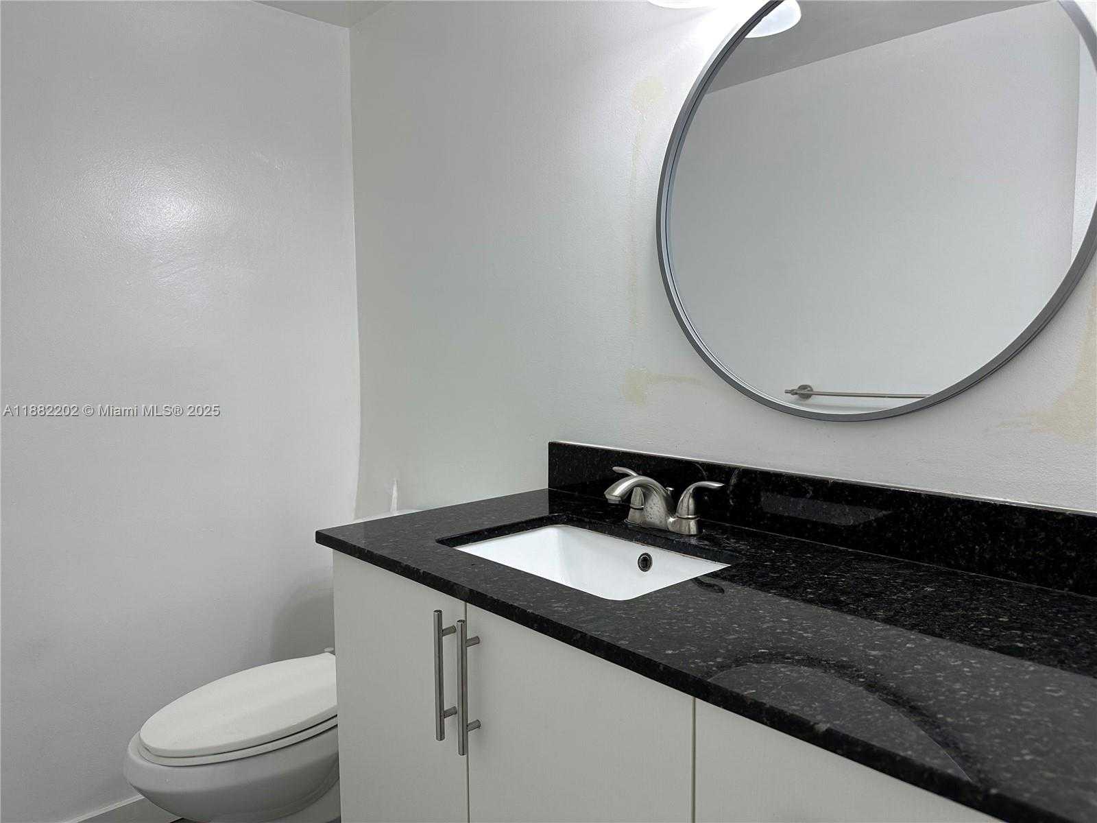 Small Image of 1130 11TH ST #4D, Miami Beach Number 20