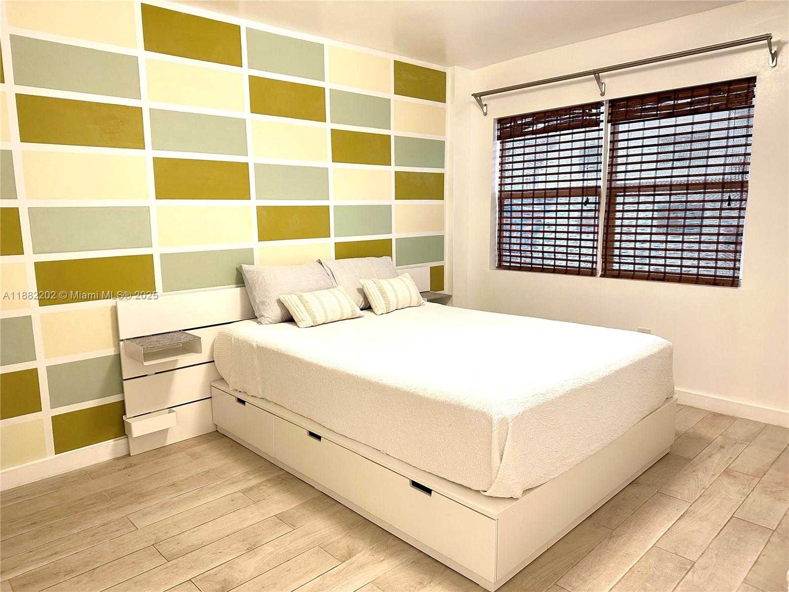 Small Image of 1130 11TH ST #4D, Miami Beach Number 6