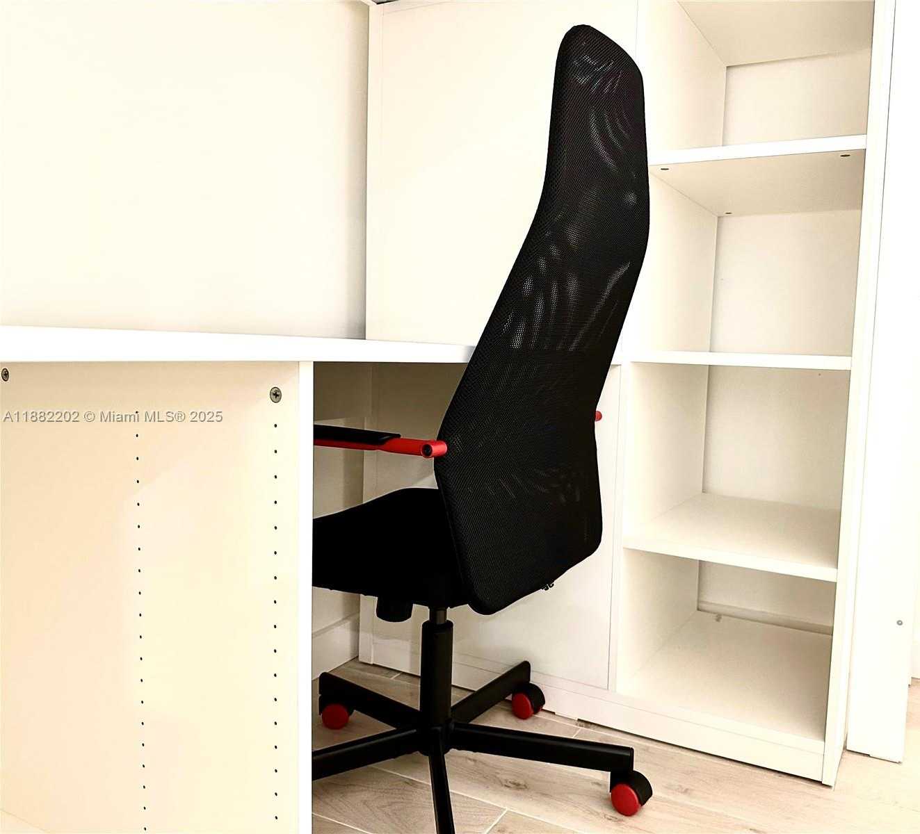 Small Image of 1130 11TH ST #4D, Miami Beach Number 9