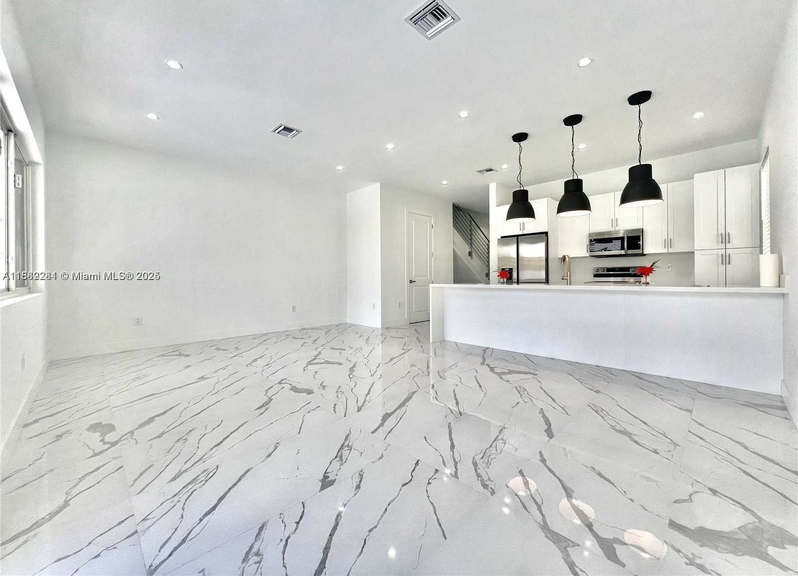 Small Image of 1602 HAYES ST, Hollywood Number 16